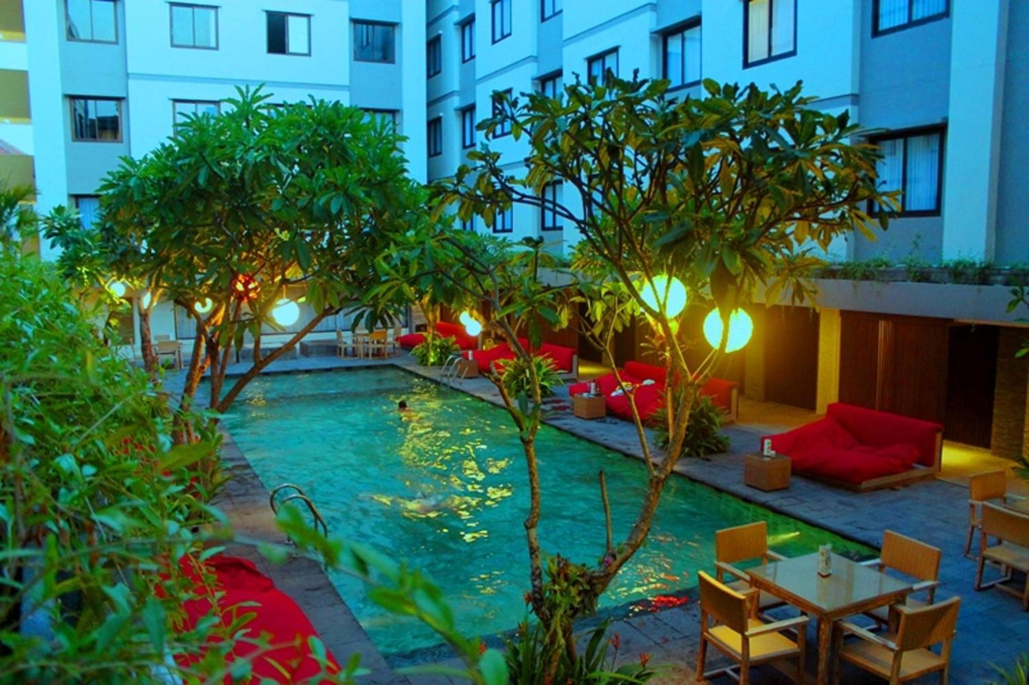 Savvoya Hotel Seminyak Zewnętrze zdjęcie